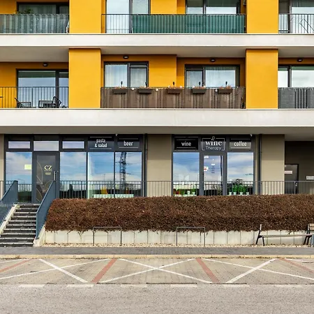 Lägenhet Terrace&relaxstudio Free Parking *